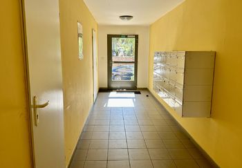 Prodej bytu 3+1 v osobním vlastnictví 68 m², Praha 10 - Záběhlice