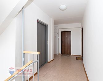 Prodej bytu 2+kk v osobním vlastnictví 43 m², Praha 4 - Chodov