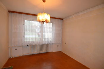 Pokoj - Prodej domu 140 m², Hostěrádky-Rešov