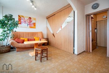 Prodej bytu 1+kk v osobním vlastnictví 30 m², Praha 9 - Hloubětín