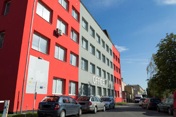 Pronájem výrobních prostor 320 m², Praha 9 - Dolní Počernice