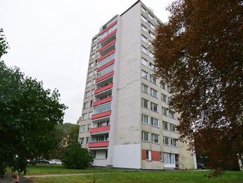 Prodej bytu 3+1 v osobním vlastnictví 74 m², Praha 8 - Karlín