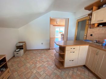 2. NP -  kuchyně - Prodej domu 330 m², Jablonec nad Nisou