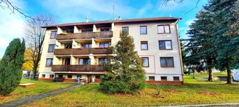čelní pohled na byt - Prodej bytu 3+1 v osobním vlastnictví 94 m², Slavonice 