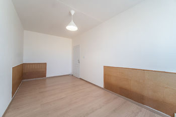 Prodej bytu 3+1 v osobním vlastnictví 86 m², Praha 4 - Chodov