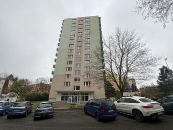 Prodej bytu 1+kk v družstevním vlastnictví 23 m², Praha 10 - Záběhlice