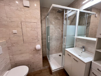 Pronájem bytu 2+kk v osobním vlastnictví 47 m², Praha 6 - Vokovice