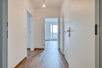 Chodba - Prodej bytu 2+kk v osobním vlastnictví 49 m², Praha 9 - Černý Most