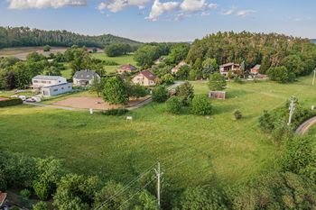 Prodej pozemku 1847 m², Pyšely