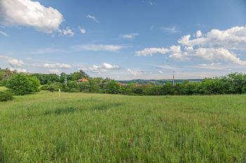 Prodej pozemku 1847 m², Pyšely