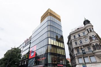 Pronájem kancelářských prostor 335 m², Praha 1 - Nové Město