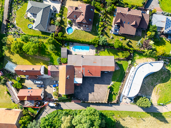 Prodej domu 1000 m², Praha 10 - Křeslice