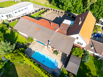 Prodej domu 1000 m², Praha 10 - Křeslice