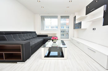 Pronájem bytu 1+kk v osobním vlastnictví 31 m², Mělník