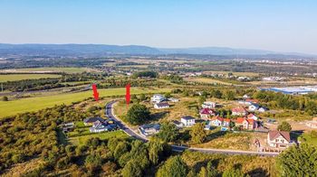 Prodej pozemku 1056 m², Jenišov (ID 294-NP01078)