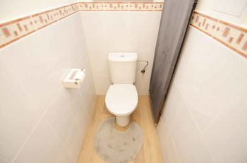 Toaleta - Prodej bytu 2+kk v osobním vlastnictví 57 m², Praha 9 - Letňany