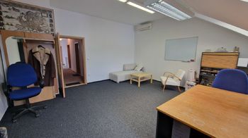 Pronájem kancelářských prostor 130 m², Brno