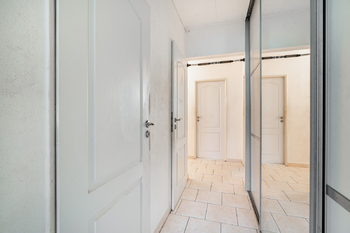 Chodba - Prodej bytu 3+kk v osobním vlastnictví 78 m², Praha 4 - Háje