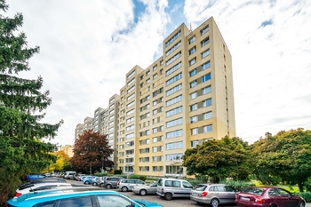 Dům - Prodej bytu 3+kk v osobním vlastnictví 78 m², Praha 4 - Háje