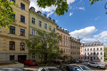 Prodej obchodních prostor 600 m², Karlovy Vary