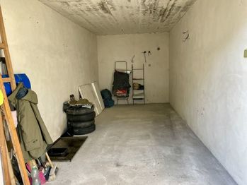 Prodej garáže 20 m², Kopřivnice