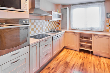 Prodej domu 219 m², Loděnice