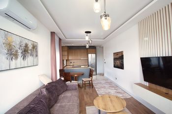 Prodej bytu 2+kk v osobním vlastnictví 45 m², Budva