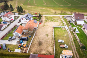 Prodej pozemku 1316 m², Kluky