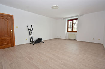 Ložnice  - Pronájem bytu 3+1 v osobním vlastnictví 89 m², Zdiby