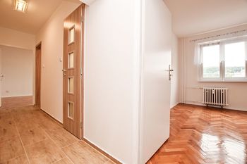 Pronájem bytu 2+1 v osobním vlastnictví 54 m², Most