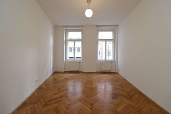 Pokoj č. 2 - Pronájem bytu 3+kk v osobním vlastnictví 58 m², Praha 3 - Vinohrady