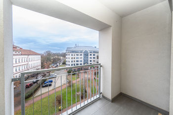 Prodej bytu 2+kk v osobním vlastnictví 64 m², Praha 8 - Libeň
