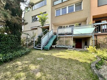 Prodej domu 257 m², Brno (ID 144-NP02766)