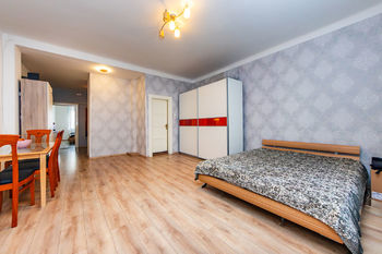 Prodej bytu 2+kk v osobním vlastnictví 52 m², Praha 10 - Vršovice