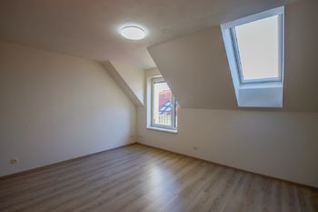 obývací pokoj - Prodej bytu 1+1 v osobním vlastnictví 43 m², České Budějovice