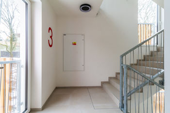 společné prostory chodba II  - Prodej bytu 3+kk v osobním vlastnictví 121 m², Vrchlabí