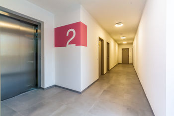 výtah - Prodej bytu 3+kk v osobním vlastnictví 121 m², Vrchlabí