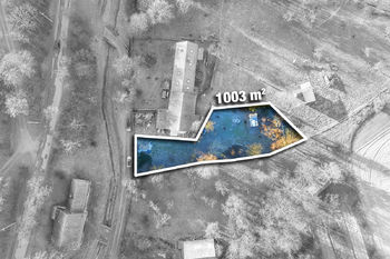 Prodej pozemku 1003 m², Lužany