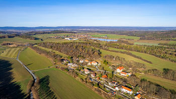 Prodej pozemku 1087 m², Drevníky