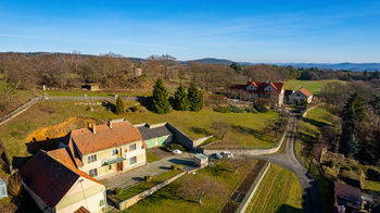 Prodej pozemku 1087 m², Drevníky