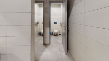 Toalety - Pronájem restaurace 600 m², Chodov