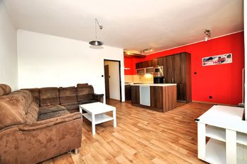 denní pokoj ... - Pronájem bytu 3+kk v osobním vlastnictví 74 m², Havlíčkův Brod 