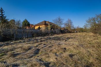 Prodej pozemku 1609 m², Skorkov