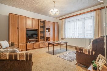 obývací pokoj - Prodej domu 120 m², Kamenné Žehrovice