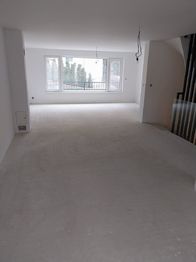 První patro - Prodej domu 155 m², Brno
