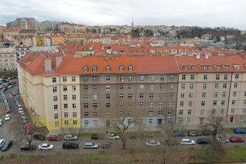 Pohled na dům - Prodej bytu 2+kk v osobním vlastnictví 58 m², Praha 2 - Vinohrady