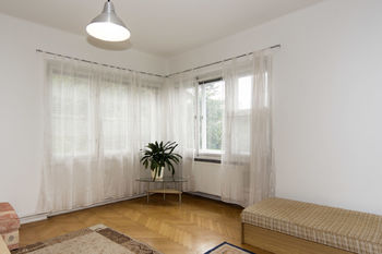 ložnice - Pronájem bytu 3+1 v osobním vlastnictví 85 m², Praha 5 - Smíchov 