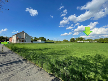 Prodej pozemku 13726 m², Bystročice