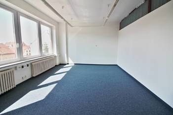 Pronájem kancelářských prostor 25 m², Žatec