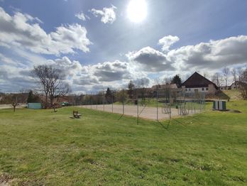 Prodej pozemku 831 m², Horní Radslavice